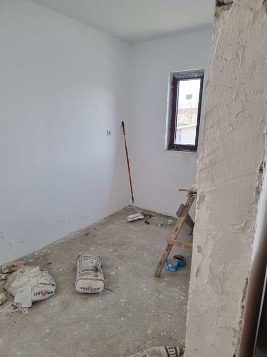 Spațiu comercial + spațiu de locuință (neconstruit)– potrivit pentru afacere și locuit! LUMINA