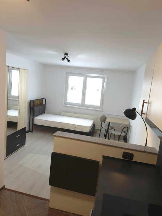 Inchiriez garsoniera zona Expo Transilvania