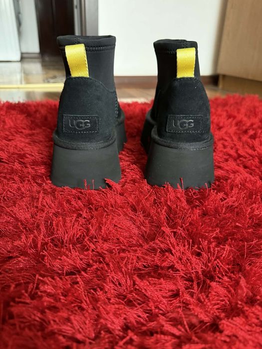 UGG.uri noi , originali