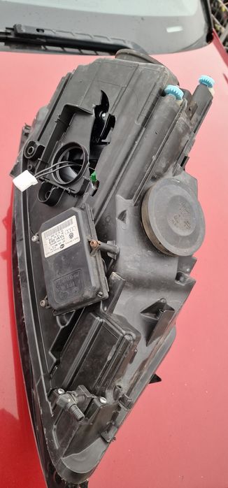 Faruri bixenon audi a3 8p facelift  cu defecte