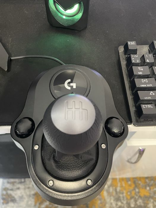 Logitech driving force G29