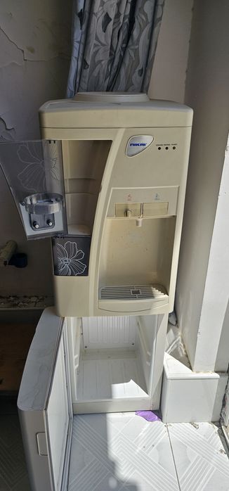 Продаю кулер очень в хорошем состоянии