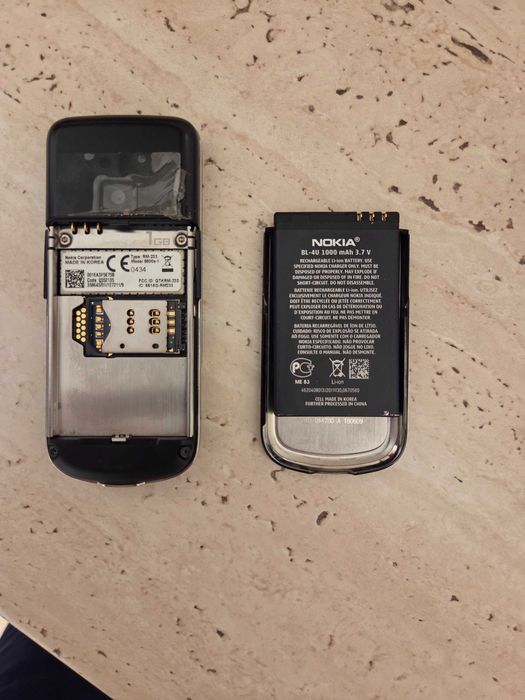 Telefon Nokia 8800 arte