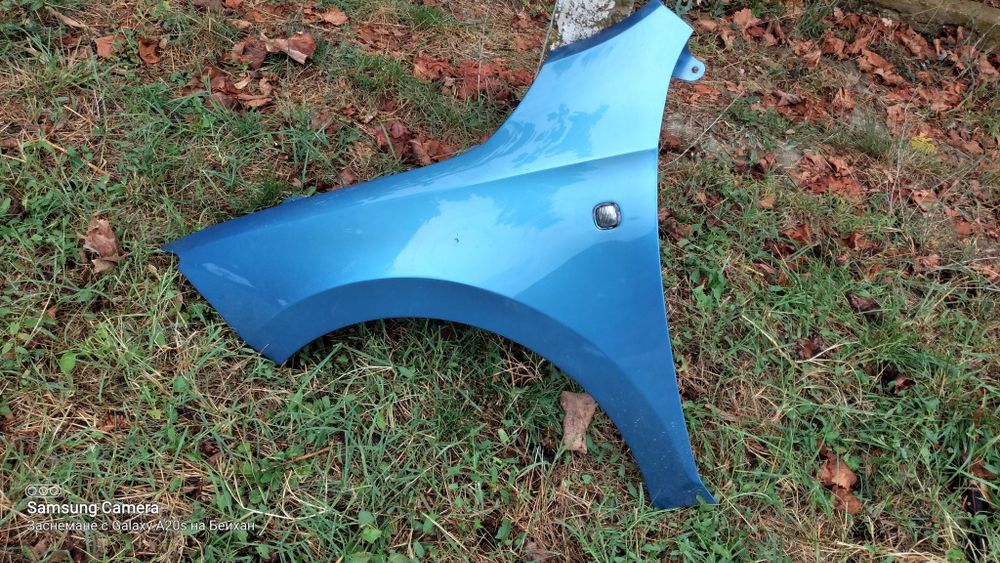 Шкода рапид , преден ляв калник