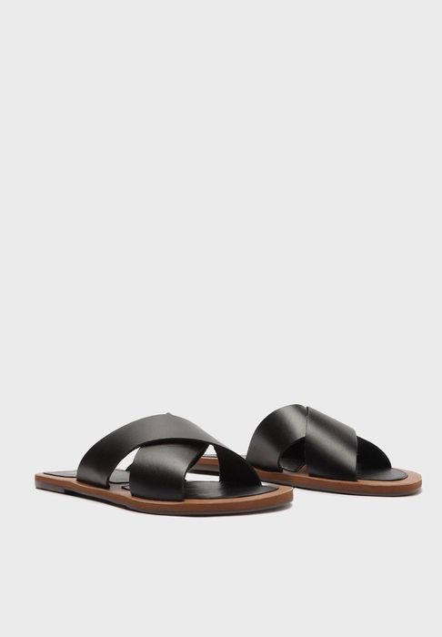 Сандалии женские