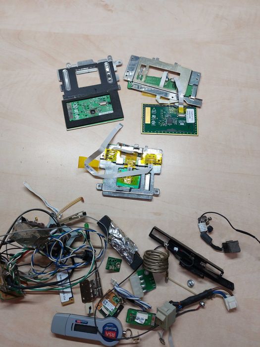 Piese schimb stare de functionare ptr diverse  laptopuri.