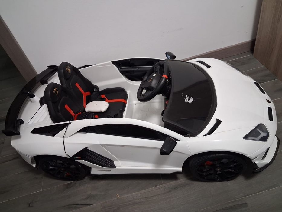 vand masinuta electrica pentru copii