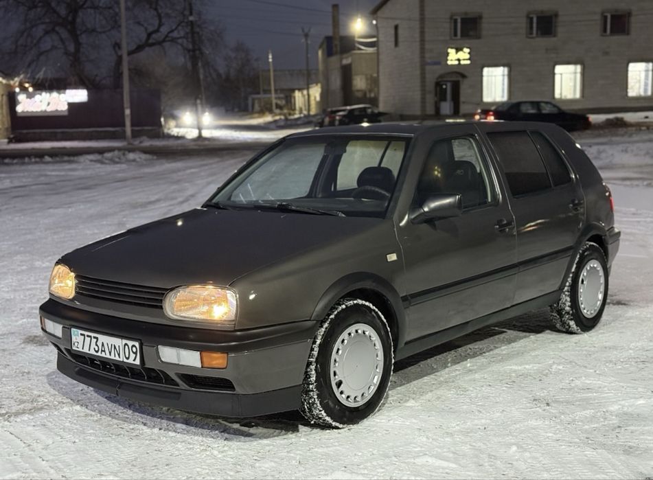 Гольф 3 1.8моно Гур