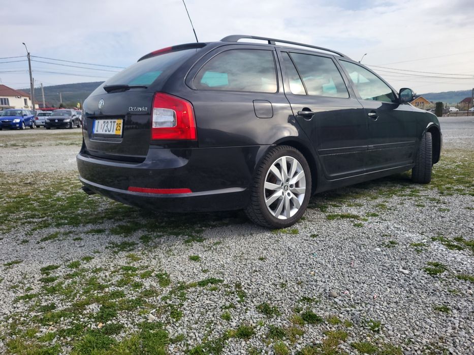 SKODA Octavia 2012 — imagine 4