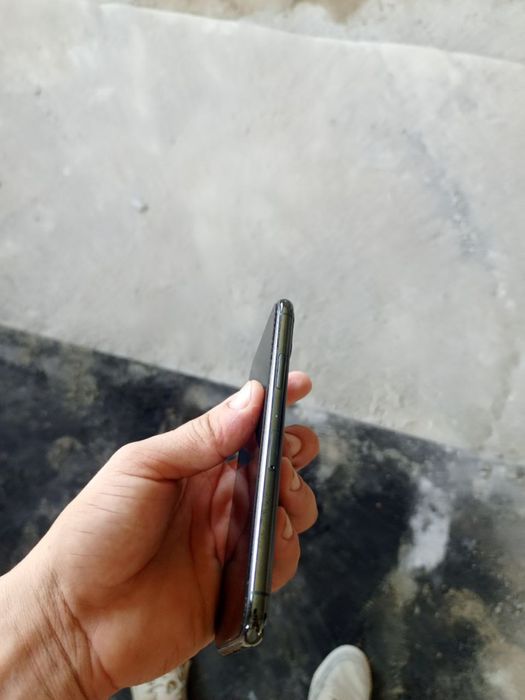 Iphone 11 pro green 64 talik 75%