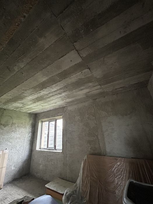 Casa in Miroslava Vorovesti in apropiere de TLT suprafața casei 326 mp utili  Teren 1189 mp preț 150.000 de euro