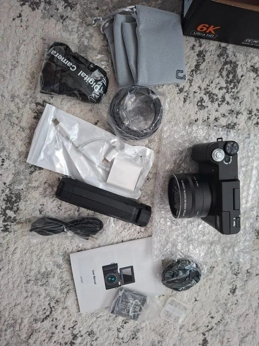 Cameră Foto & Vlogging Longyi 6K Ultra HD – Nouă, nefolosită (Zoom Optic 8X)