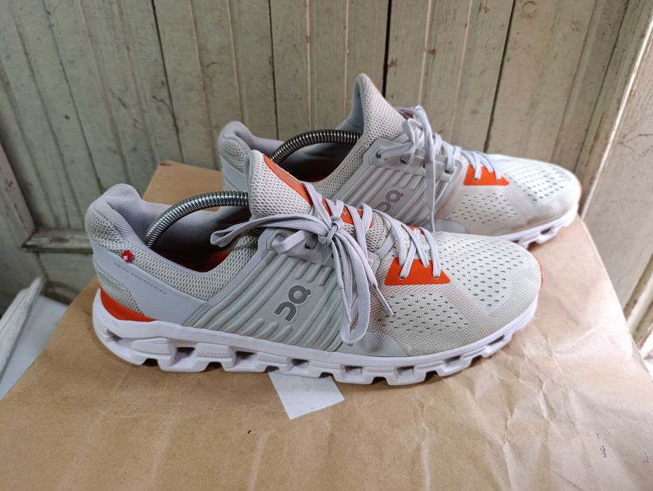 ''On Cloudswift''оригинални маратонки 47 номер