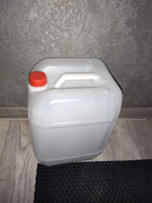 Канистра новая под воду