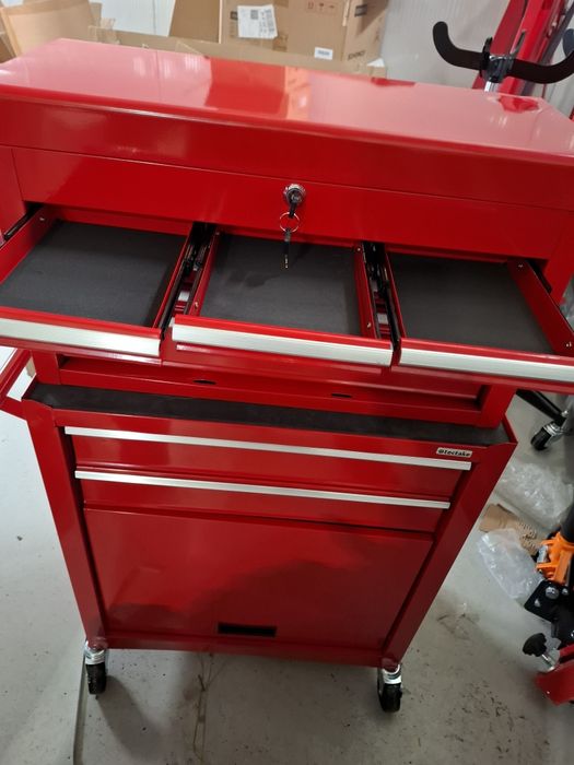 Колички за инструменти два броя