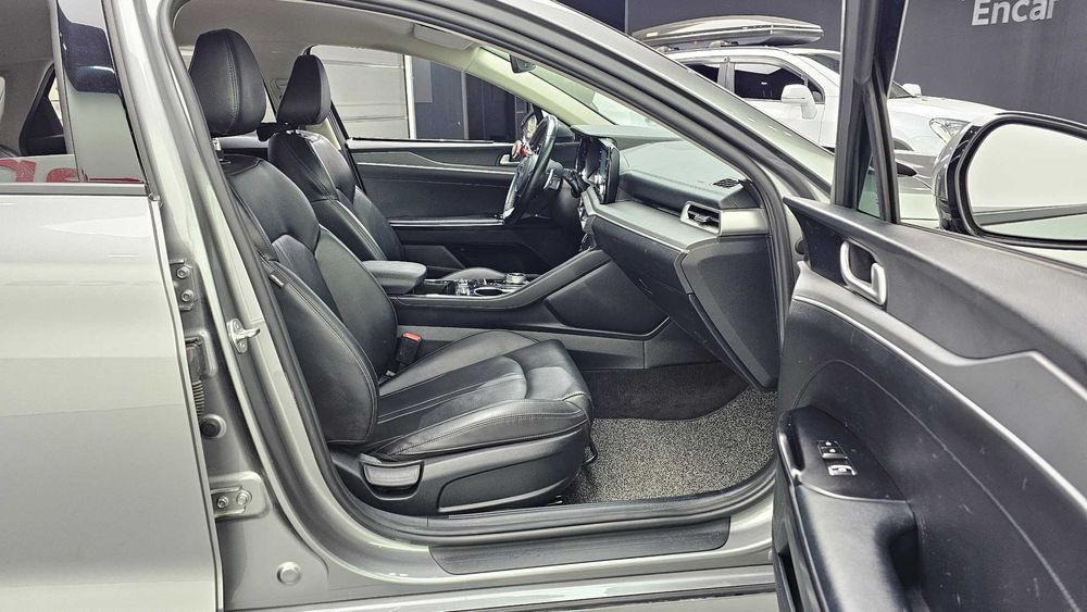 Kia K5 2.0Lpi Prestige autogeorge.com