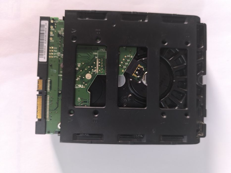 Vând Western Digital 250 GB