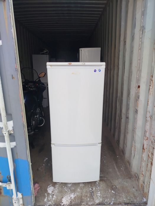 Продам холодильник