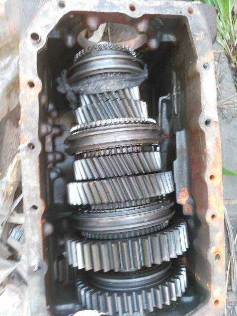 Запчасти для грузовиков hino