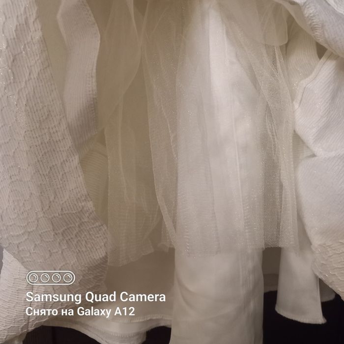 Нарядное платье на девочку