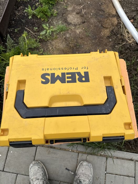 Vind Rems Mini-Press 14,4V cu doi acum 3ah incarcat si bac flow fit 16-40
