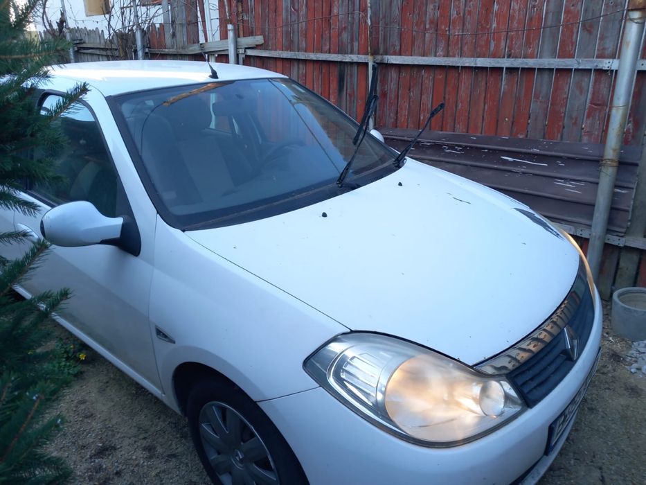 Renault symbol 2012 1.2 benzină