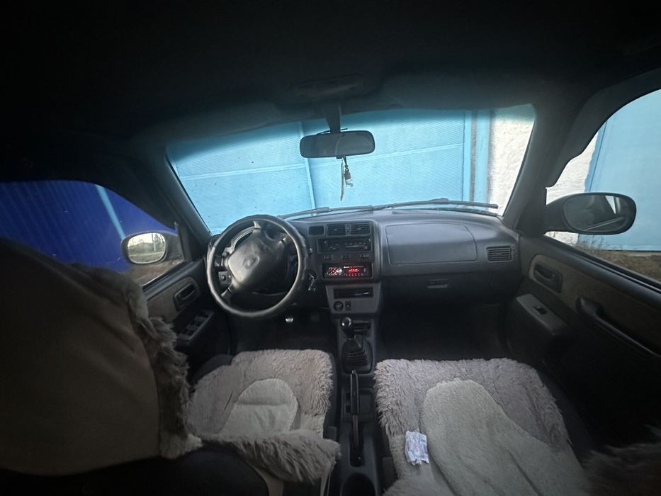 Рав 4  1995 года