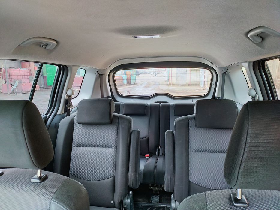 Продается Мазда 5