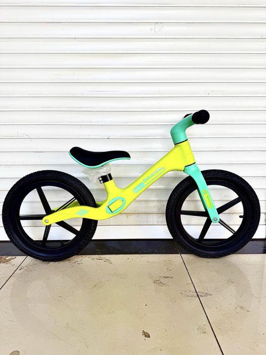 Беговелы детские.