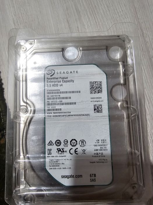 Жесткий диск Seagate