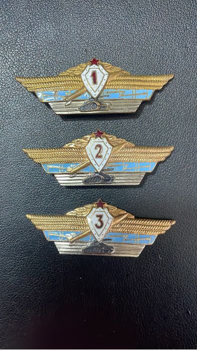 Продам знаки, значки СССР