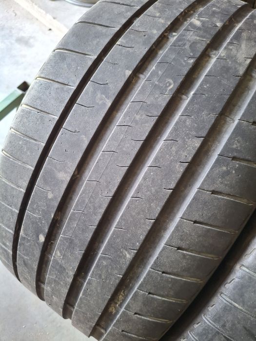 2 Anvelope de vara  265 30 r20 Bridgestone