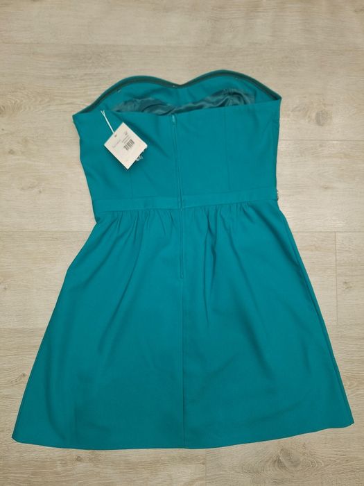 Нова официална рокля M/L в синьо-зелен цвят - емералд