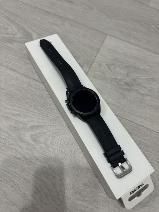 Продам Samsung watch 3, 45 мм