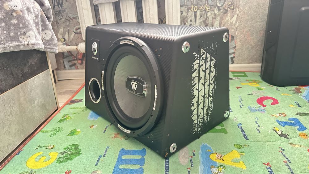 Продам сабвуфер!