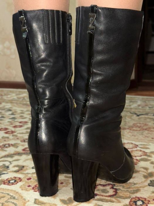 Женская зимняя сапожка,