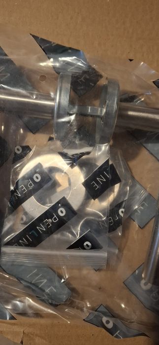 Manere  de  usa  noi