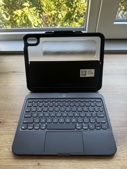 Калъф с клавиатура ZAGG за iPad 10/ A16