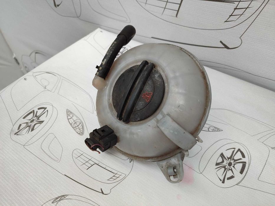 Vas Expansiune Volkswagen Golf 7 Hatchback 2012–2017 / Cod OEM 5Q0121407A (5D2)