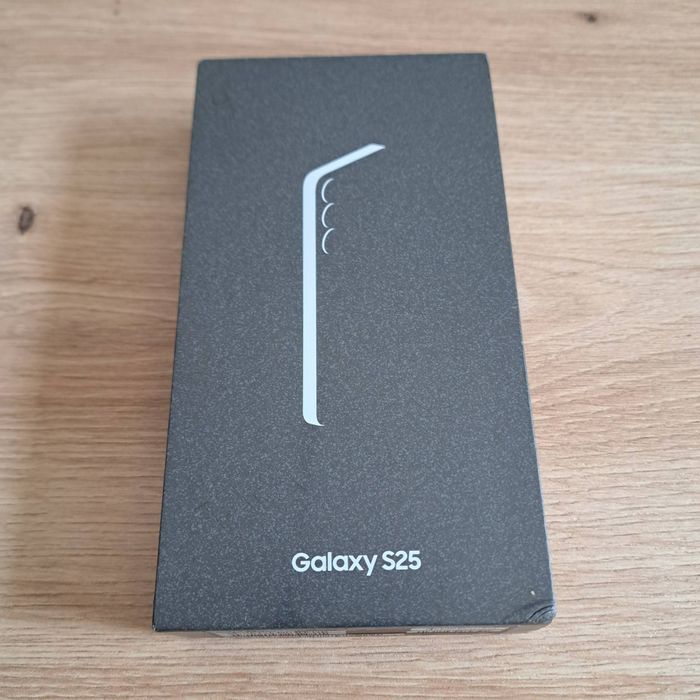 Samsung galaxy S25 128GB