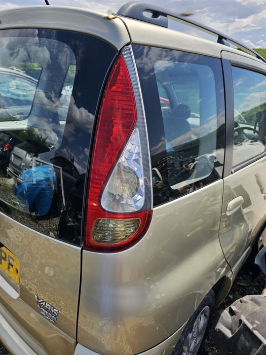 Stopuri Toyota Yaris Verso 2004-2006 facelift