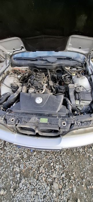 Vînd Bmw e 39 an 2001