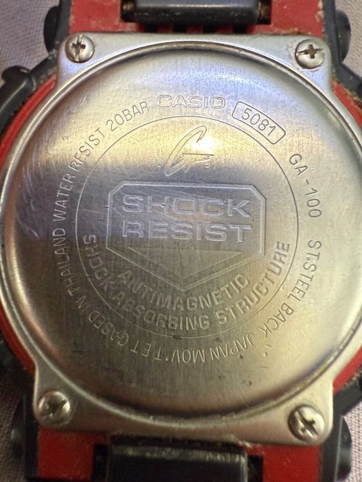 G-SHOCK Часовник