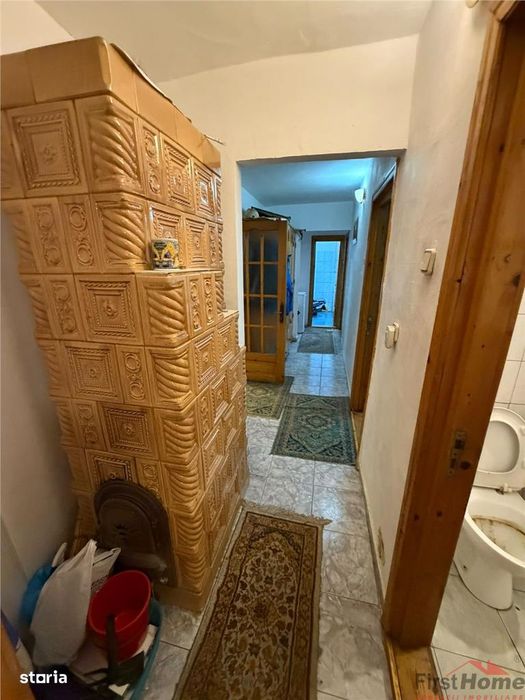 Apartament 4 camere, parter, 94mp, zona Politie - Lupeni