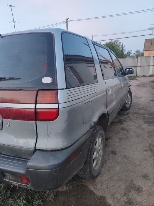 Mitsubishi space wagon 1.8