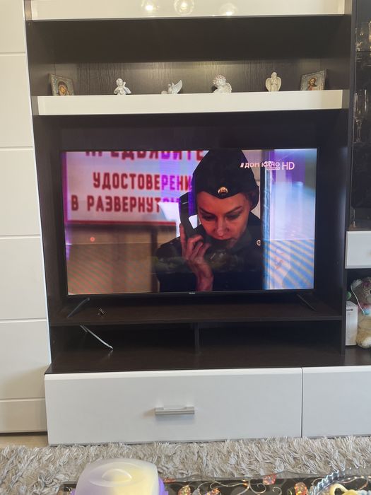 Телевизор Xaer б/у 127 диагональ поддерживает интернет