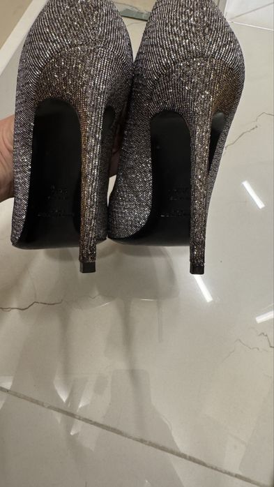 Saint Laurent обувки