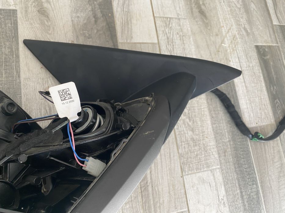 Oglinda Audi Q8  cu camera 360 grade 2019>2024 cu 15 Pini si antena