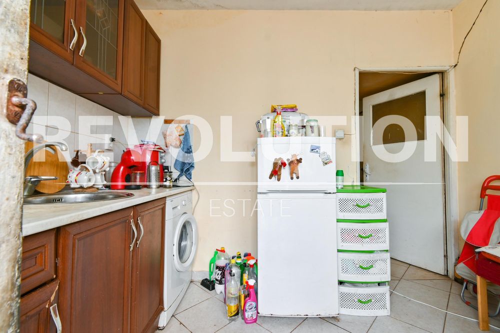 Продава се Тристаен апартамент в София, Люлин 3 - 84 кв.м за 1893 €/кв.м - Снимка #1