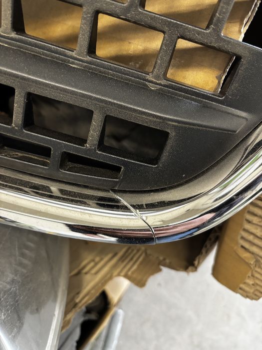 Предна решетка Renault Master